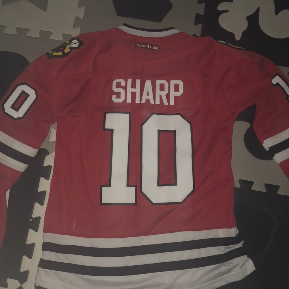 Chicago Blackhawks brand new Patrick Sharp jersey - Picture 2 of 2